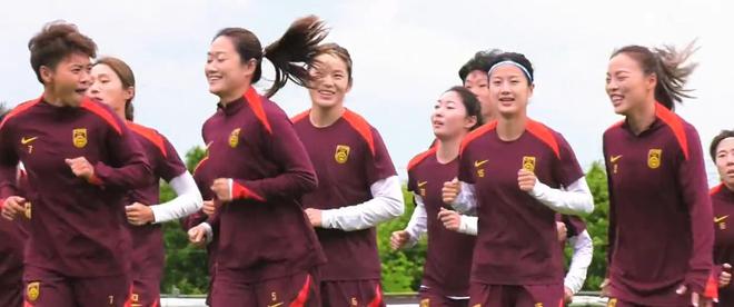 津媒：中國(guó)女足或用“老帶新”陣容挑戰(zhàn)美國(guó)女足。
